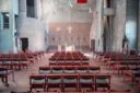 Cadeiras de igreja e auditório